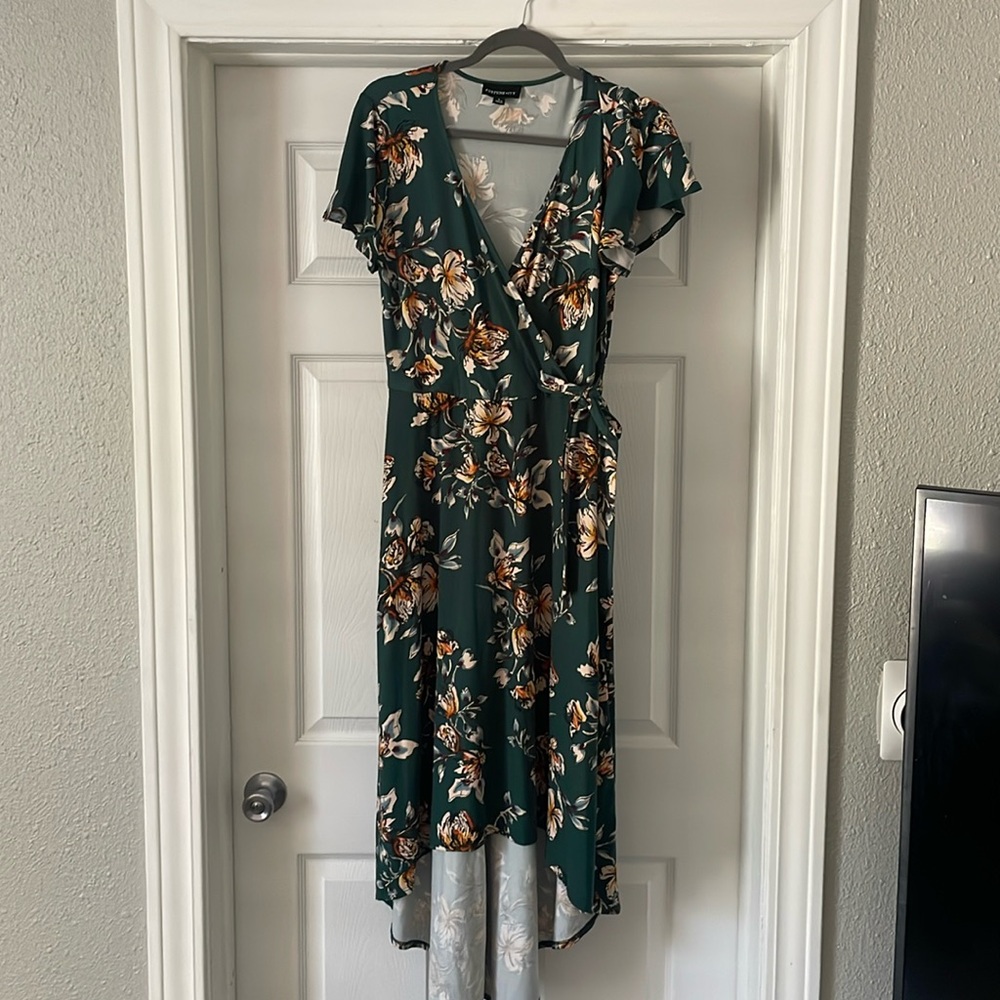Fortune & Ivy Green Floral Dress